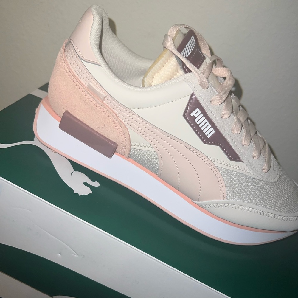 Brand new Pumas